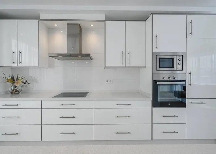 Riviera De 4 Con Piscina. Costa Adeje (Tenerife)