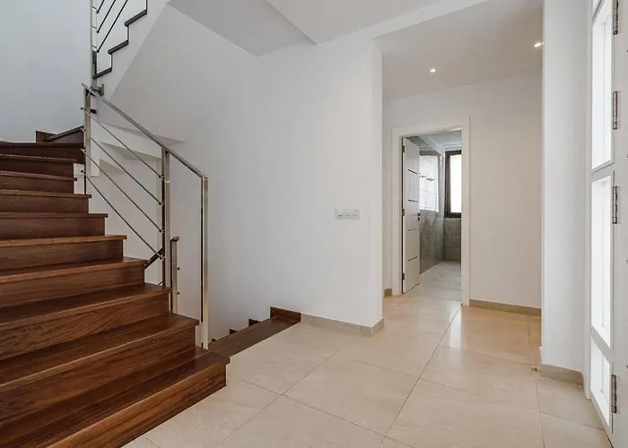 ヴィラ Riviera De 4 Con Piscina. *